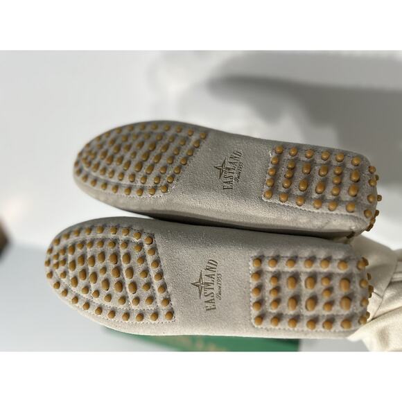 Eastland Womens Size 7 Ivory Biscayne Loafer Shoes NEW In BOX - Picture 4 of 5